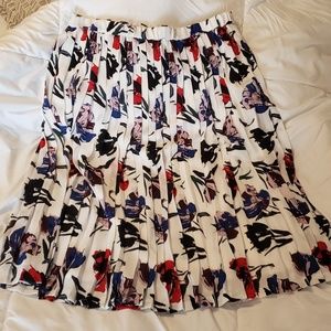 Banana Republic Factory Pleated Floral Skirt